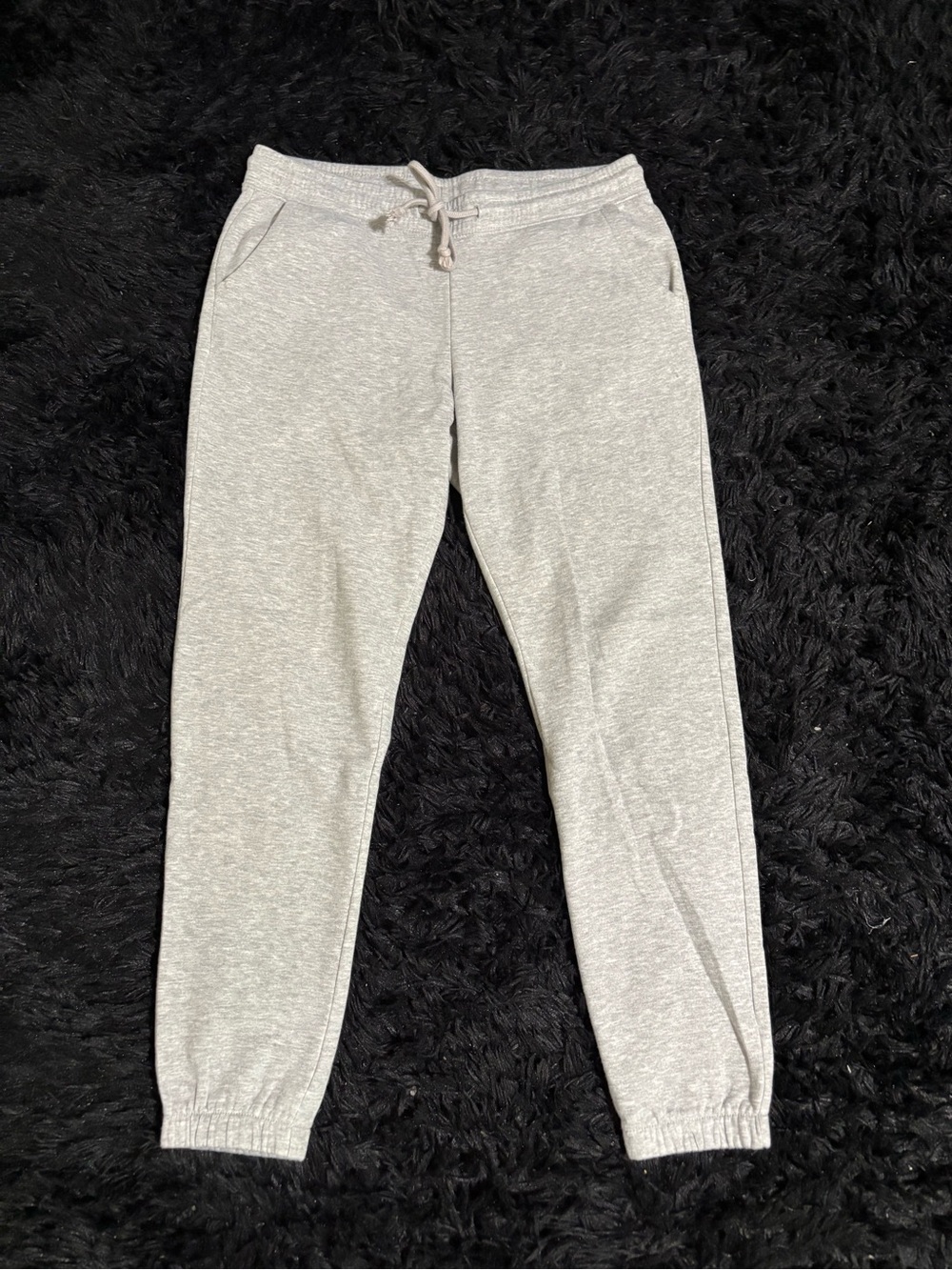 H&M Heather Gray Baggy Sweatpant
Joggers